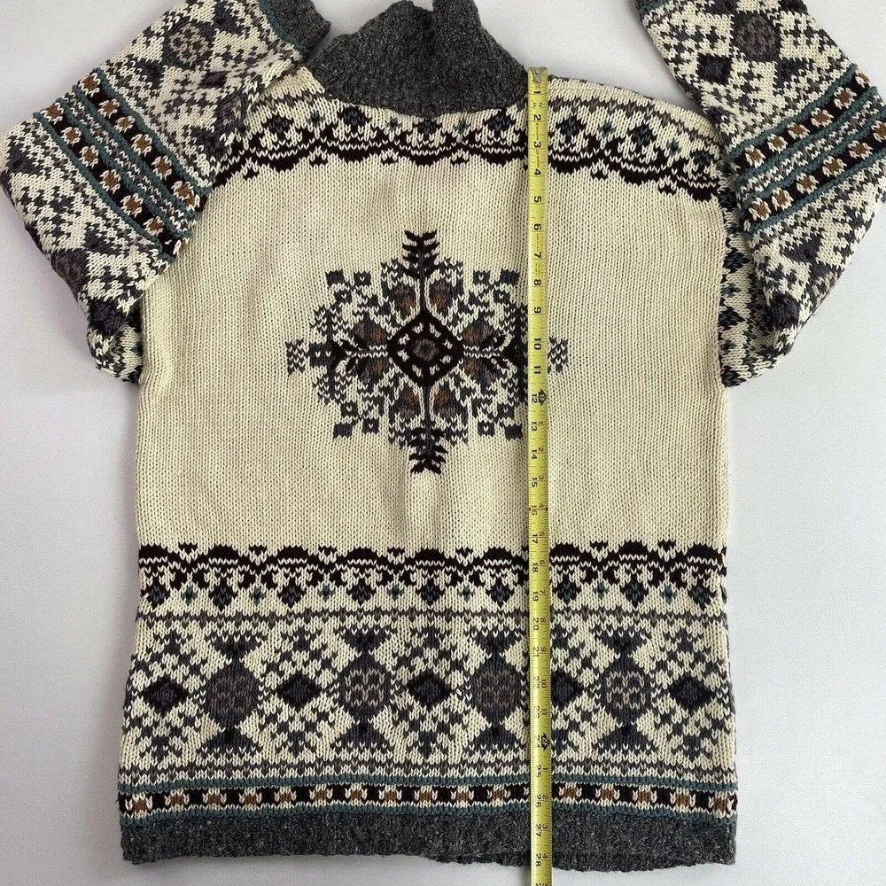 Jennifer & Company Chunky Hand Knit Cardigan Nordic Womens Med - Picture 5 of 8